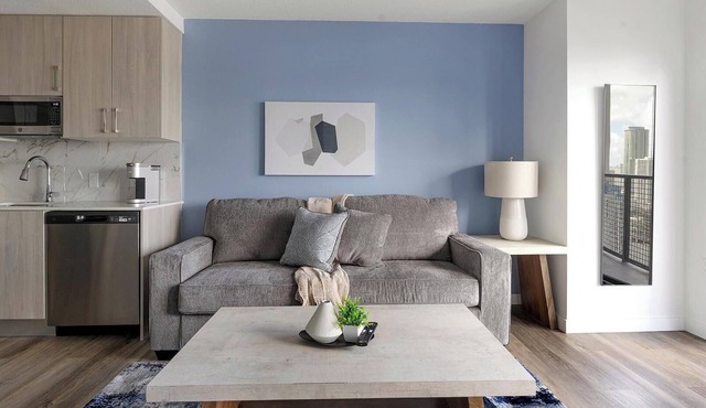 Landing | Incredible 1BD, Pool