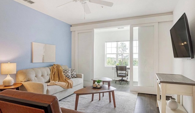 Landing | Incredible 2BD, Game Room, Clubhouse
