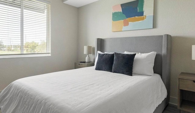 Landing | Modern 1BD, Clubhouse, Gym