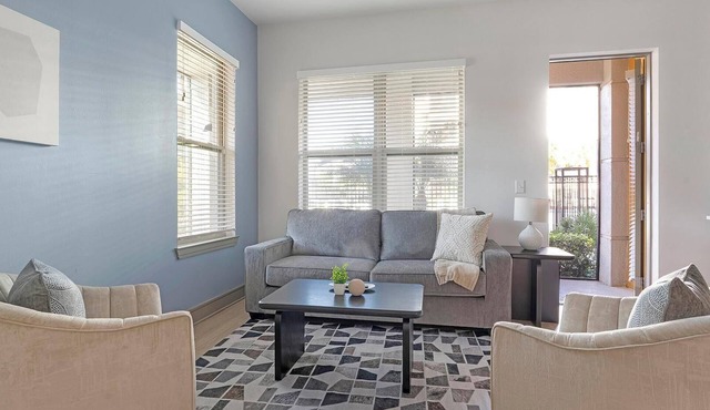 Landing | Modern 2BD, Clubhouse, Courtyard