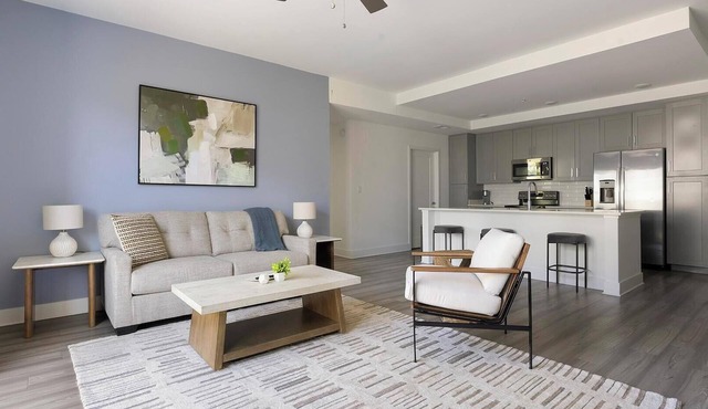 Landing | Spectacular 2BD, Rooftop Lounge