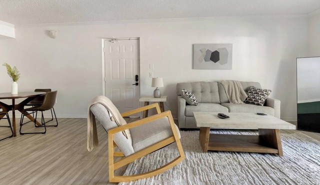 Landing | Spectacular 2BD, Clubhouse, Gym