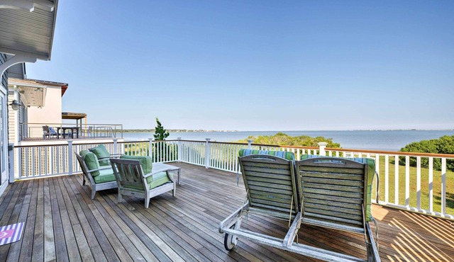 Luxe Waterfront East Quogue Home w/Beach On-Site!