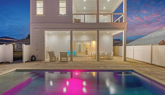 Luxury Beachfront Escape Modern Panama City Dunes