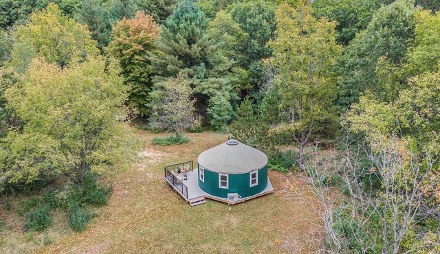 Luxury Glamping Yurt with Loft, Wood-Fired Hot Tub