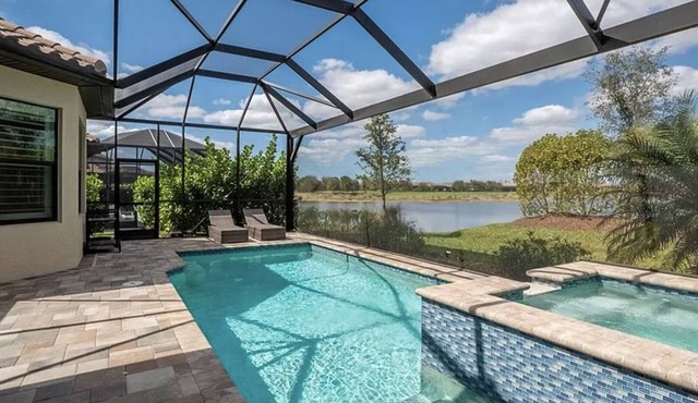 Luxury Home with private pool, water view. WITH GOLF!