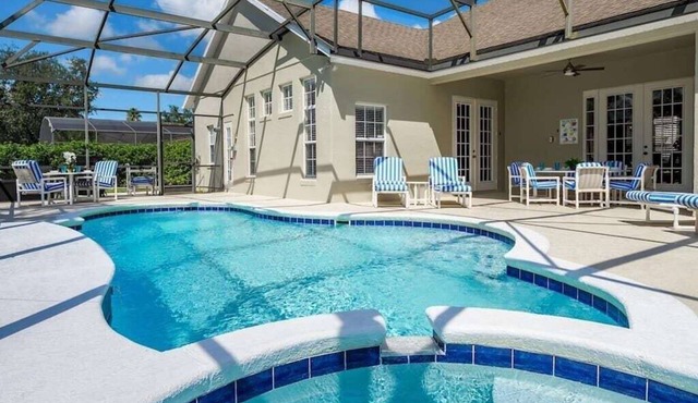Luxury South Facing Pool Hot Tub Pool Table Air Hockey Gym BBQ 2 Miles to Disney