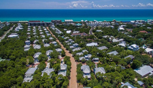 Magnolia Cottages by the Sea by Panhandle Getaways