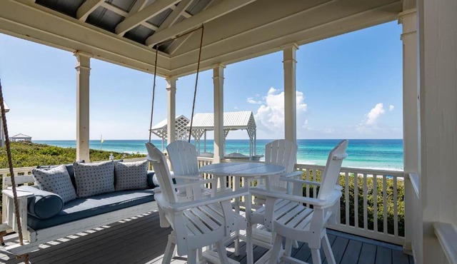 Magnolia Honeymoon Cottage