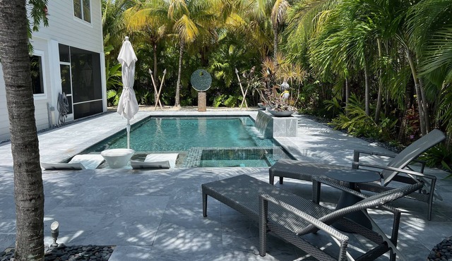 Manatee Hideaway *Pool* *Hot Tub* *Kayak* *Dockage*