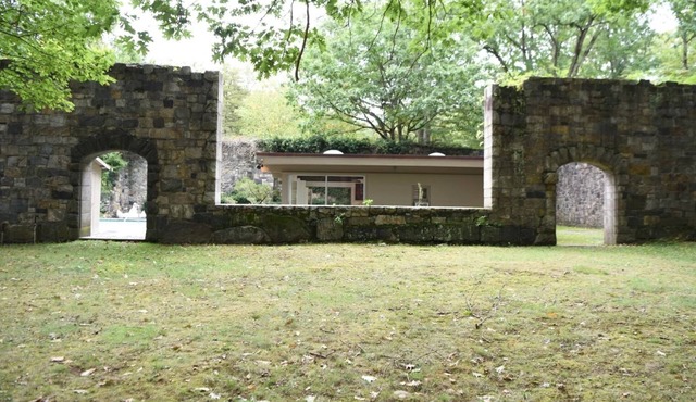 Mid Century Modern ZEN House with Pool. 50 min from New York City