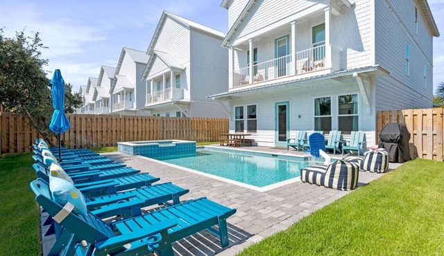 Miramar Beach Retreat, Pool, Hot Tub & Game Rooms