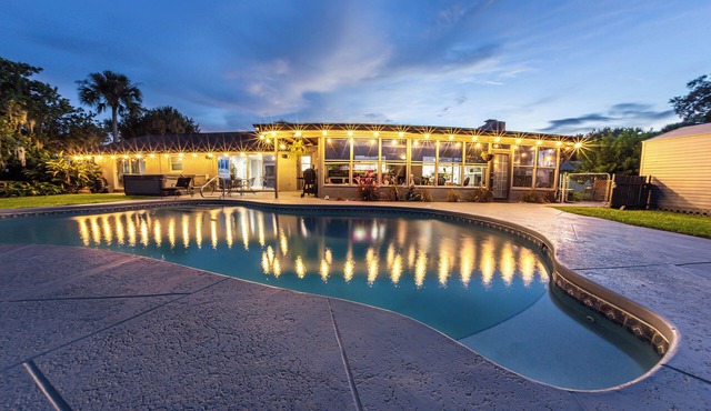 Modern 3-bedroom pool home in brilliant New Smyrna Beach on golf course