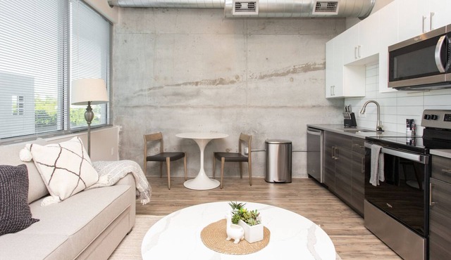 Modern Apartment in Prime Location (ID3065)