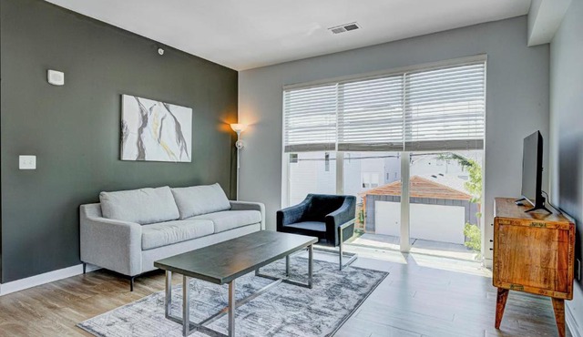 Modern Chic 2 BR w Free Garage Parking by Stay Gia in Indianapolis