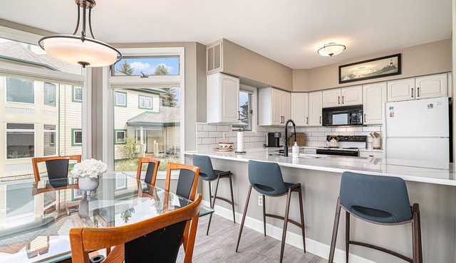 Modern Main Floor Waterfront Condo