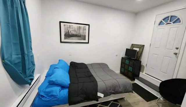 Modern, Newly Developed Studio