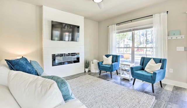 Modern Santa Rosa Beach Retreat w/Yard & Patio!