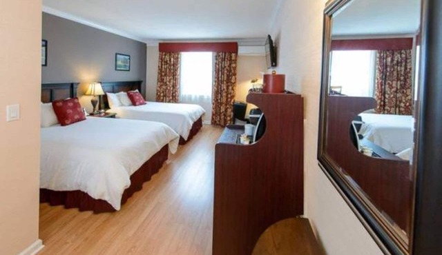 Monthly Stay - Private 2 Queen Bedroom