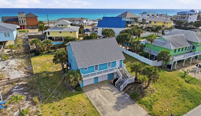 My Blue Heaven Beach House on Pensacola Beach w 3 bed 2 bath and 2 level balcony