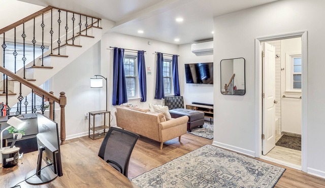 Near Belleville Park & MetLife: Pet-Friendly Stay!