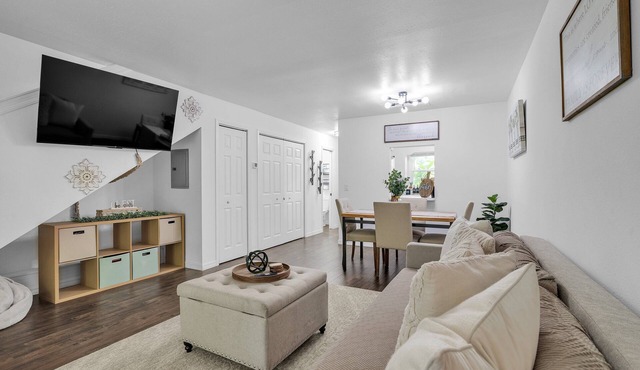 NEW! Be Our Guest - Cozy Townhome near Downtown Ocala