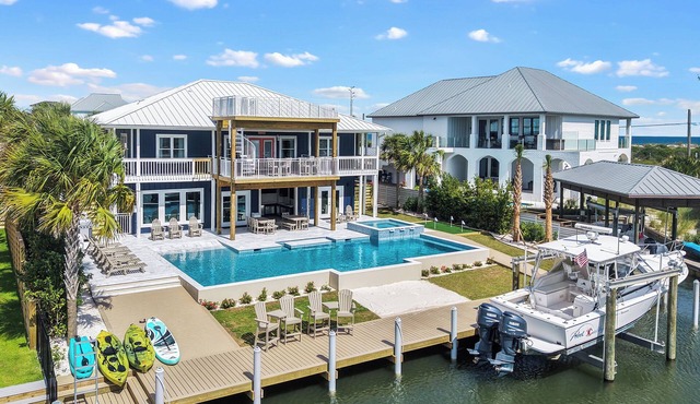 New Beach Listing! Harmony Key - 8BR, 5Bath, Private Beach, Pool, Spa!