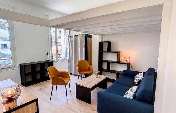 Nice Studio à 100 m de la Mer in Nice