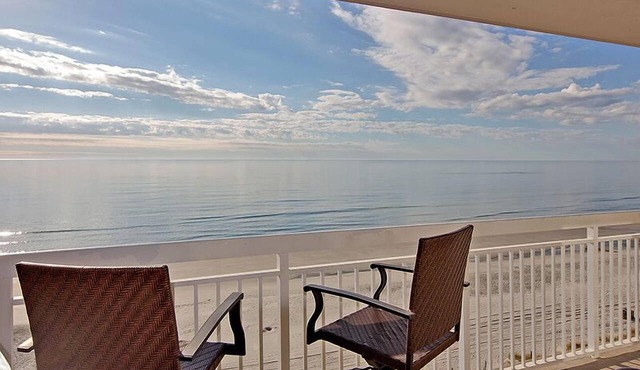 Ocean Views and Spring Breeze | CS N703
