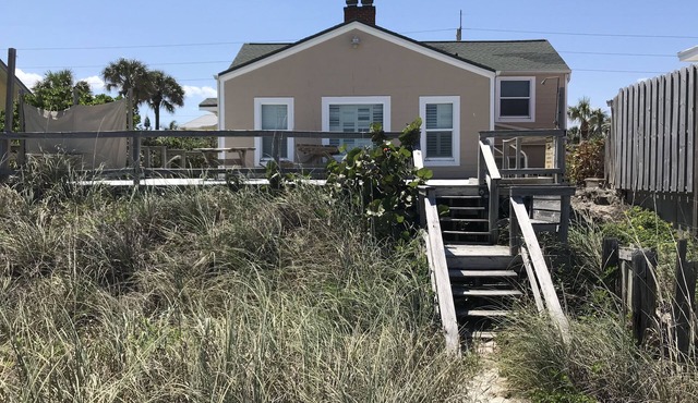 Old Florida Oceanside Comfort