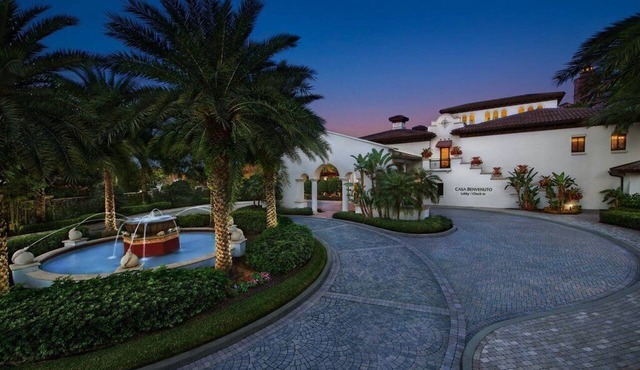 Orlando | Orlando Lake Escape | Pool & Splash Pad