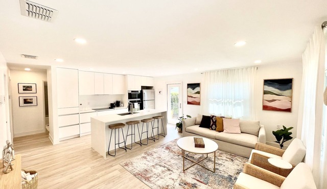 Peaceful and cozy beach house in North Naples