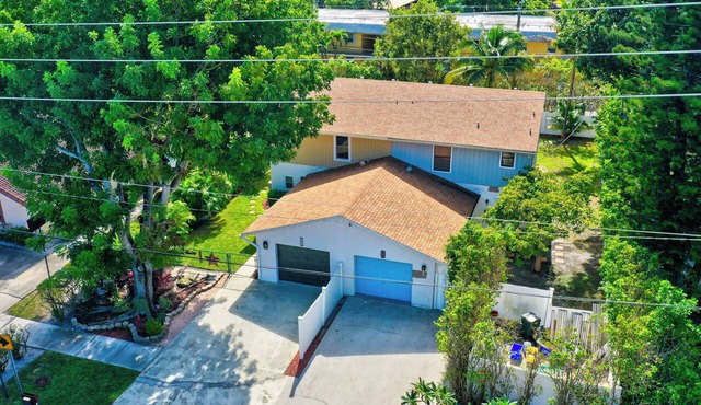 Peaceful Cozy modern 2bed/2.5 bath townhome
