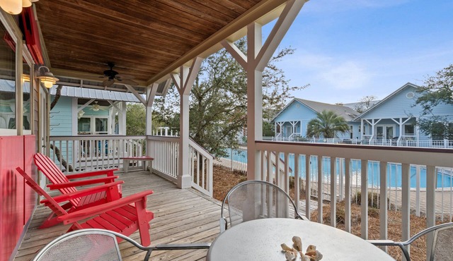 Peacock Cottage | Inlet Beach 30A | Outdoor Pool, 2 Bikes | My Beach Getaways