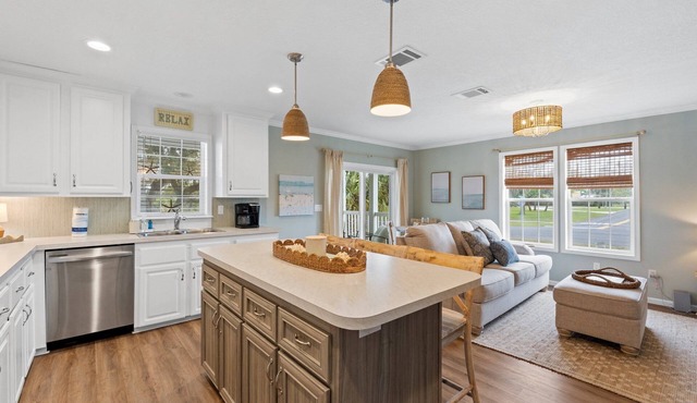 Pet Friendly Beach House - Hakuna Matata