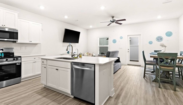 Pet Friendly Coastal Retreat Near 30A Beaches