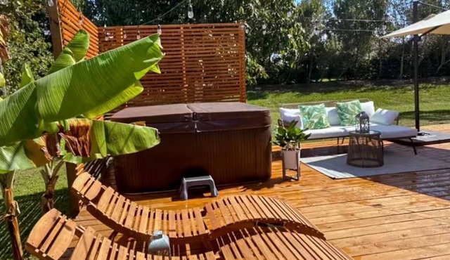 Pet-Friendly Estero Spacious House Near FGCU, Beaches, RSW Airport & Hertz