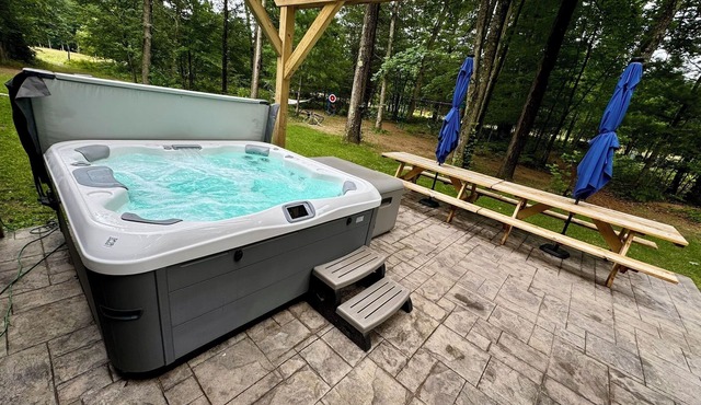 Pine River Ranch-17 Acre Outdoor Paradise in the heart of the Manistee Forest