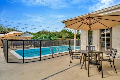 Pool Haven Home in Tampa by Nell Haven Homes