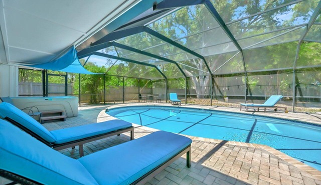 Pool & Hot Tub | Large Estate with Movie Theater