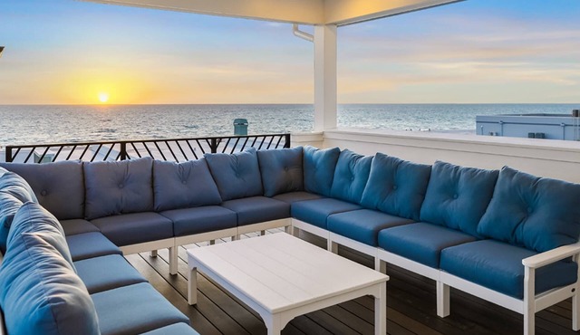 Pool, Spa & Rooftop Retreat - Direct Beach Access