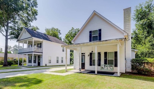 Pooler - Tupelo Honey - TWO Houses - Sleeps 16