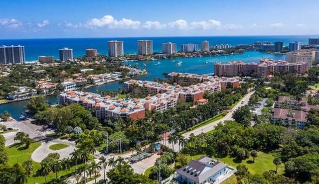 Prestigious neighborhood, family living with space for your family and friend.