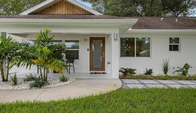 PRICE REDUCED AND ONLY A FEW MINUTES FROM THE #1 BEACH IN THE US!