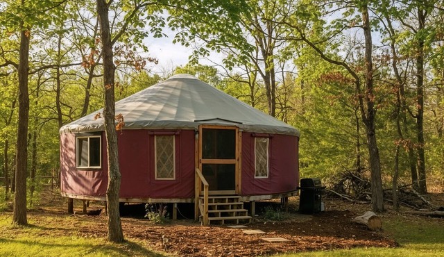 Private Luxury Yurt 20 Wooded Acres Pet-Friendly