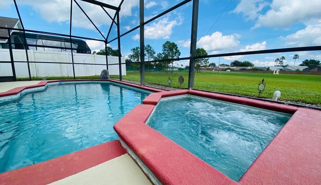 Private pool - spa/free wifi/game room 3 miles from Disney by A Plus