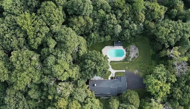 Private Retreat w/Pool, Hot Tub & Fire Pit, Perfect for Groups!