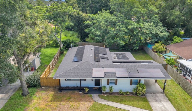 Private Tampa Home Near Moffitt, USF & Busch Gardens.
