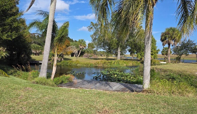 Quiet, Peaceful Retreat On Lake Okeechobee