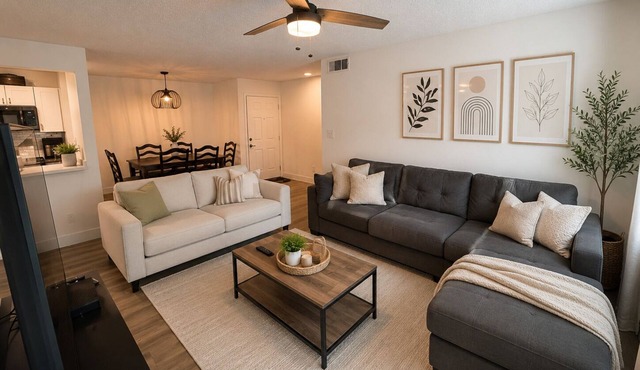 Quiet Tampa 2BR Retreat w/Private Patio